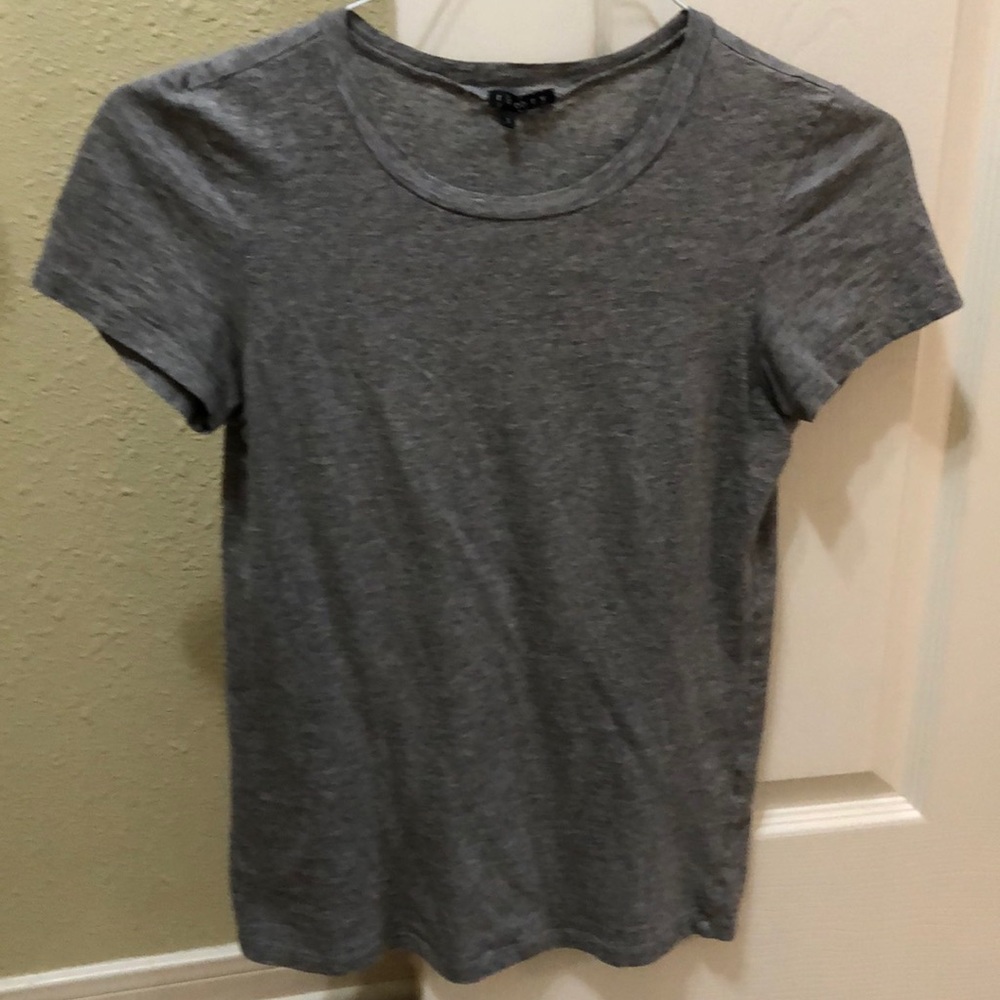 Heather gray t